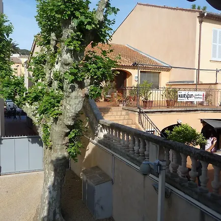 Le 83 Apartman